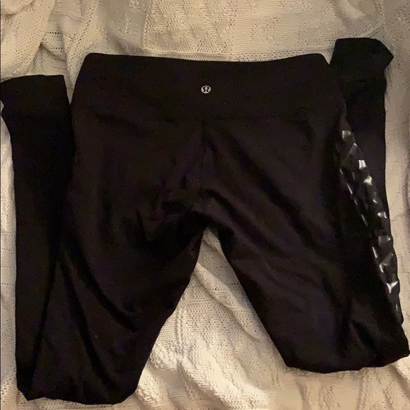 Lululemon leggings - Picture 3 of 5